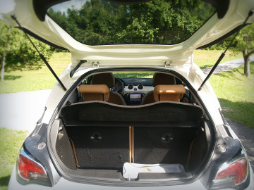 OPEL ADAM ROCKS 20
