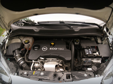 OPEL ADAM ROCKS 21
