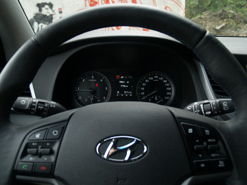 HYUNDAI TUCSON (14)