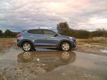 HYUNDAI TUCSON (3)