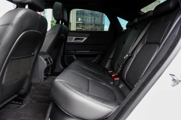 Jaguar XF Jaugar XF_14