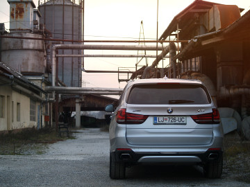 BMW X5 xDrive 40e (3)