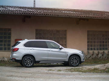 BMW X5 xDrive 40e (7)
