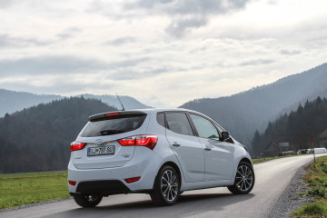 Hyundai ix20 in i40-16