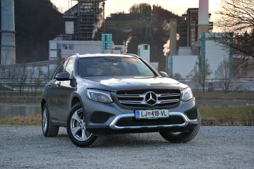MERCEDES-BENZ GLC (6)