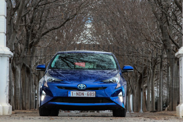 Toyota Prius 2016-19