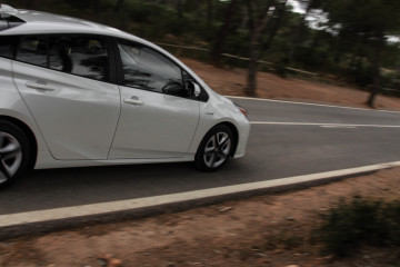 Toyota Prius 2016-37