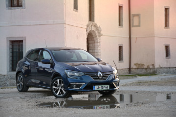 RENAULT MEGANE 33