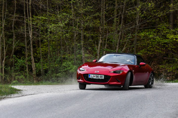 Mazda MX-5 G160_11