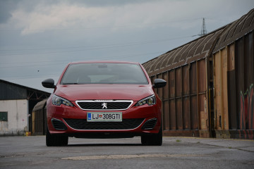 PEUGEOT 308 GTI 03