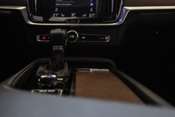 Volvo S90-22