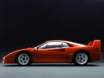 1987_Ferrari_F40-2-1024