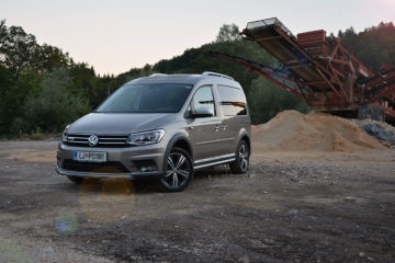 VOLKSWAGEN CADDY ALLTRACK 29