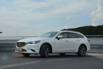 Mazda 6 Sport Combi G165 Revolution 04