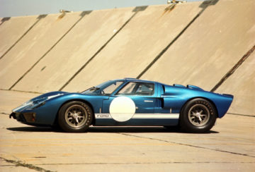 Poklon legendi_Ford GT40_11