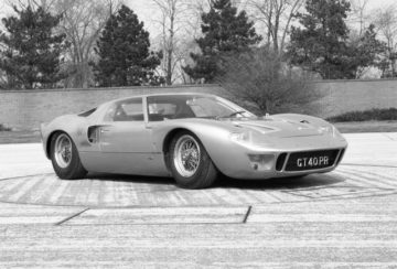Poklon legendi_Ford GT40_13