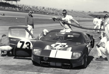 Poklon legendi_Ford GT40_9