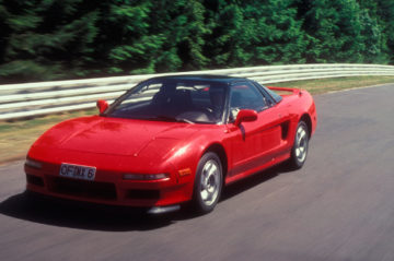 1991-Acura-NSX-front-three-quarter-02