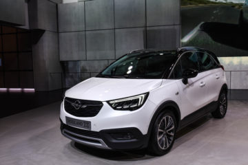 Opel Crossland X Ženeva 2017_1