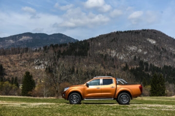 Nissan Navara Tekna Premium Aut. 2.3 dCi 8