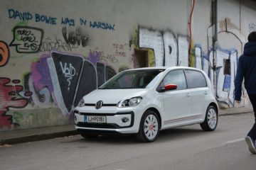 VW UP 08
