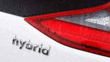 Hyundai_Ioniq_Hybrid_Impress_38