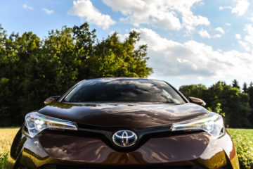 Toyota C-HR Hybrid_6