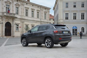 JEEP COMPASS 06