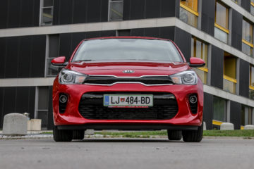 Kia Rio (1)