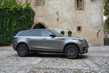 RANGE ROVER VELAR 05