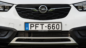 Opel_Crossland_X_16_CDTI_120_05