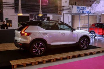 Volvo XC40 (4)