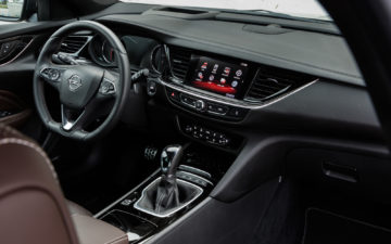Opel_Insignia_GS_15_Turbo_165_07