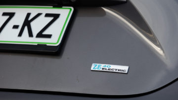 Renault_Zoe_40kW_Bose_05