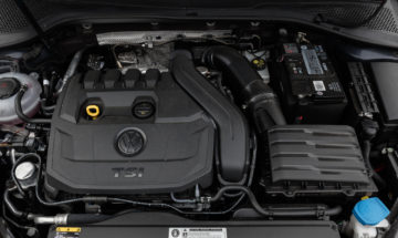 Volkswagen_Golf_15TSI_110kW_19