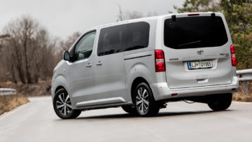 Toyota_Proace_Verso_20_D4D_16