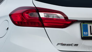 Ford_Fiesta_10_EcoBoost_74kW_04