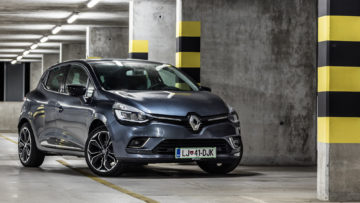 Renault_Clio_12_TCe_I_Feel_Slo_000_