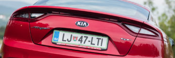 Kia_Stinger_33_T-GDI_GT_04