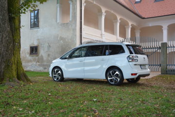 CITROEN GRAND C4 SPACETOURER 05