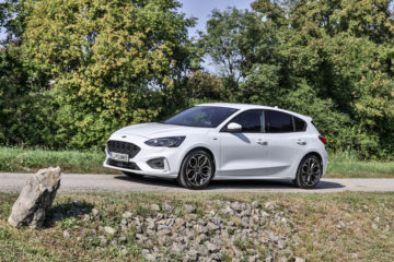 Ford Focus 2018 (18)