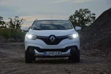 RENAULT KADJAR 03