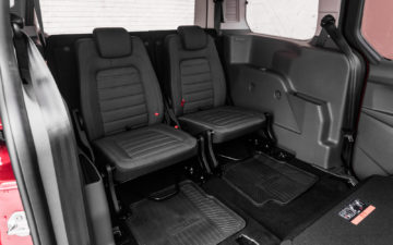 Ford_Grand_Tourneo_Connect_15_33