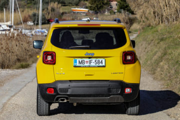 Jeep Renegade (9).JPG