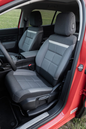 Citroen_C5_Aircross_20_BlueHDi_26