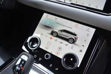 RR EVOQUE 15