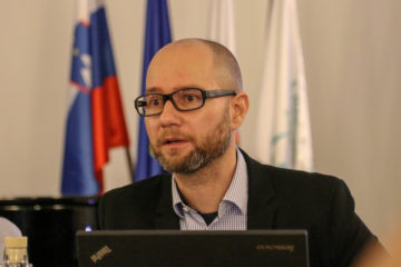 PArkiraj izgovore drugam (4)