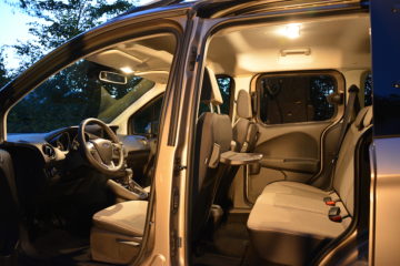 FORD TOURNEO COURIER 12