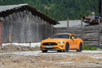 FORD MUSTANG 39