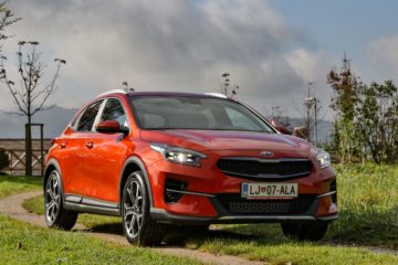 Kia XCeed (4)